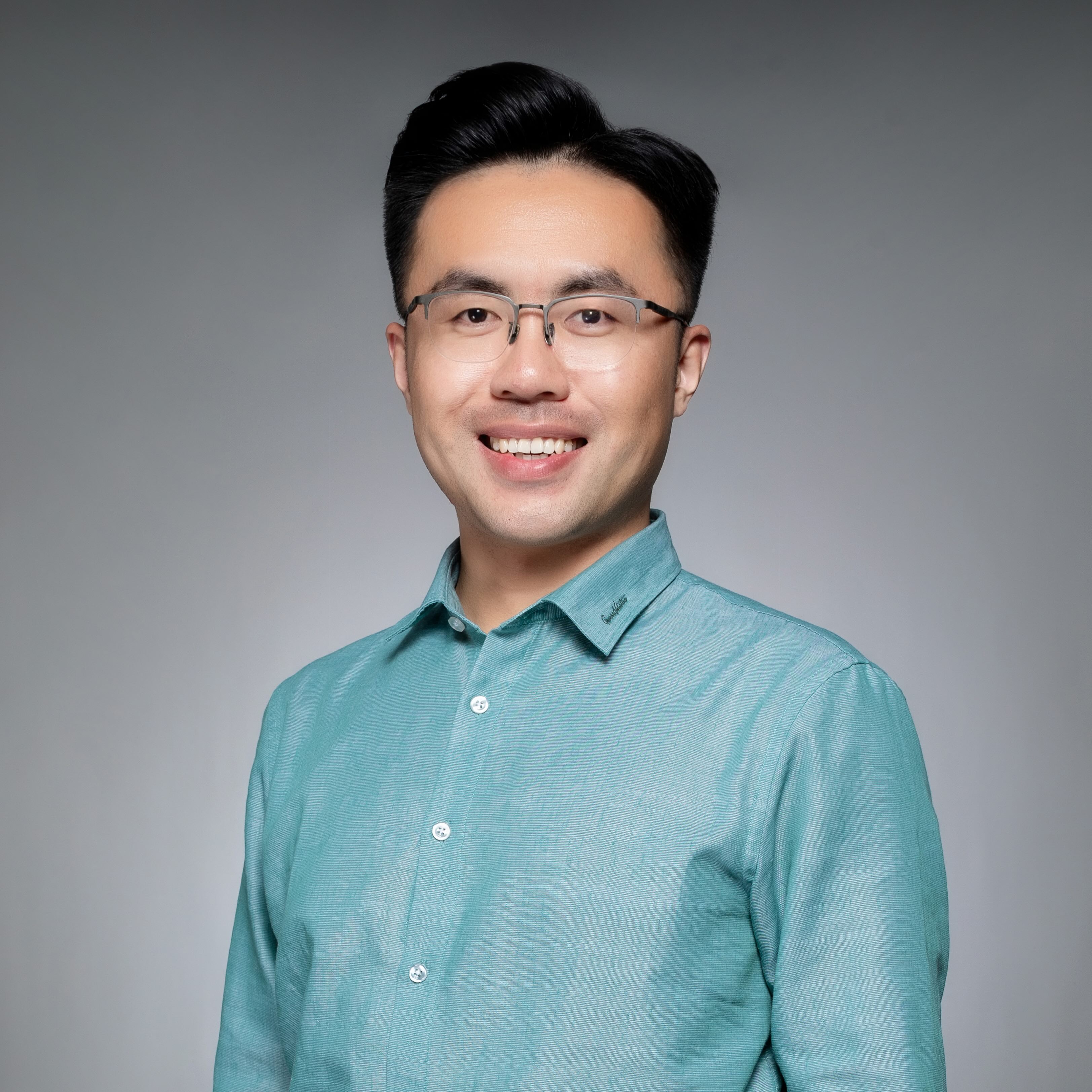 Yuanjian Li